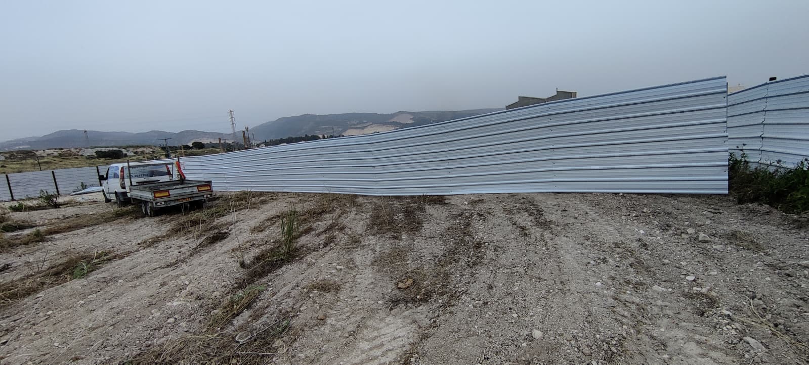 בטונדות וקוביות בטון לעיגון גדרות